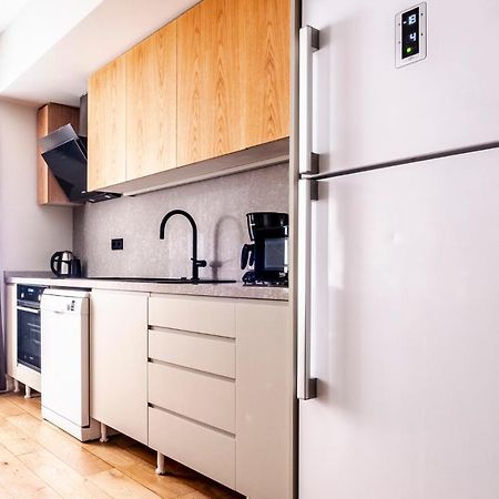 Charming Flat With Central Location In Beyoglu اسطنبول المظهر الخارجي الصورة